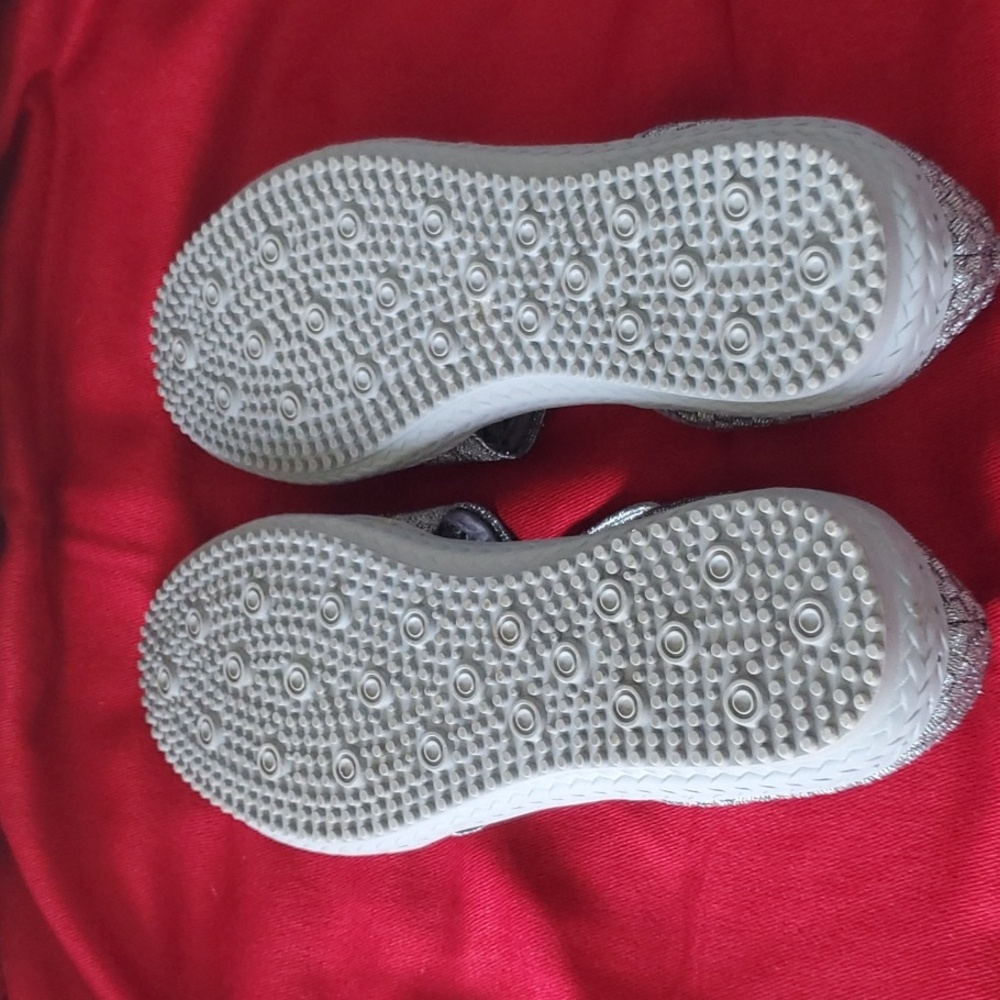 NWOT "Bernie Mev" Slip-on Shoes, Color Pewter Size 40 - Picture 7 of 8
